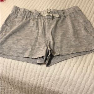 Lululemon drawstring shorts